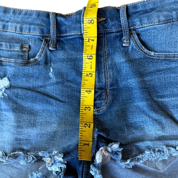 Abercrombie & Fitch Shorts Size 4 / 27 Blue Denim Jean Short Raw Hems Distressed - Picture 12 of 13
